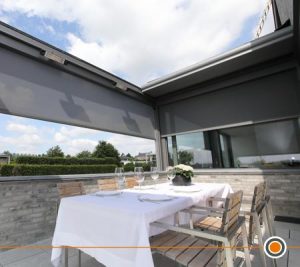 Brustor B600 lamellendak-pergola - windvaste screens