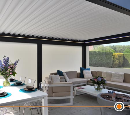 Brustor B600 lamellendak-pergola - windvaste screens